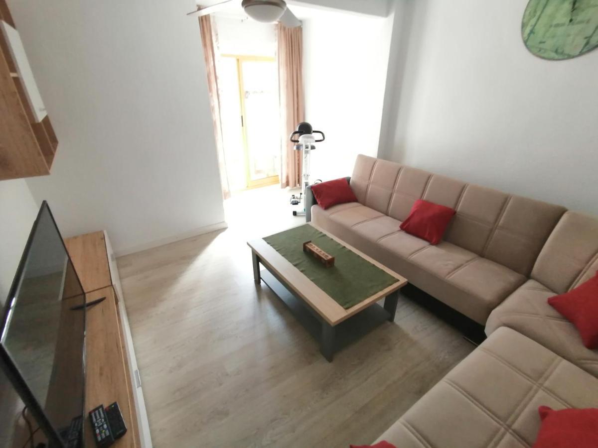 Domange I Apartment Alicante Esterno foto