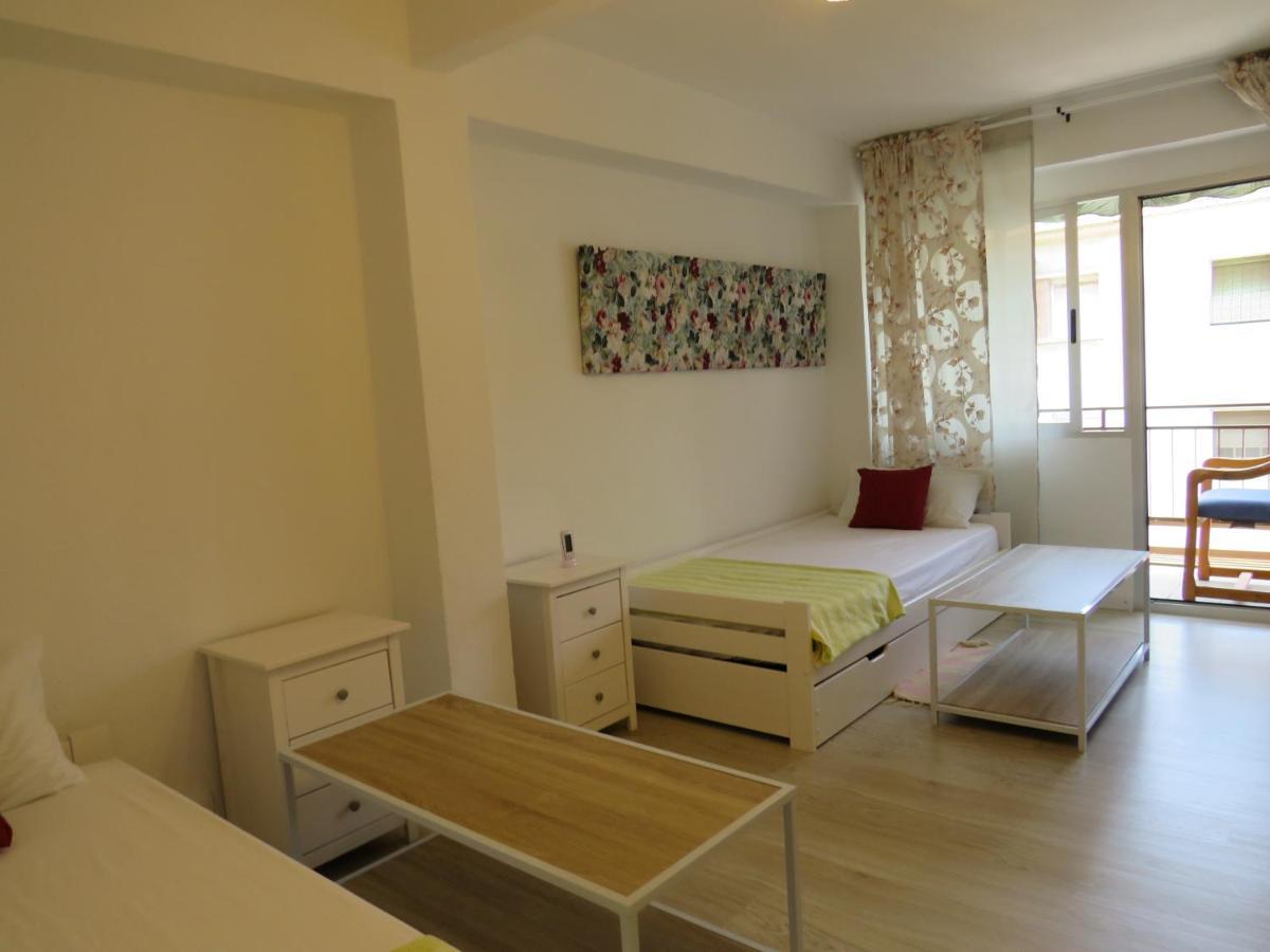 Domange I Apartment Alicante Esterno foto